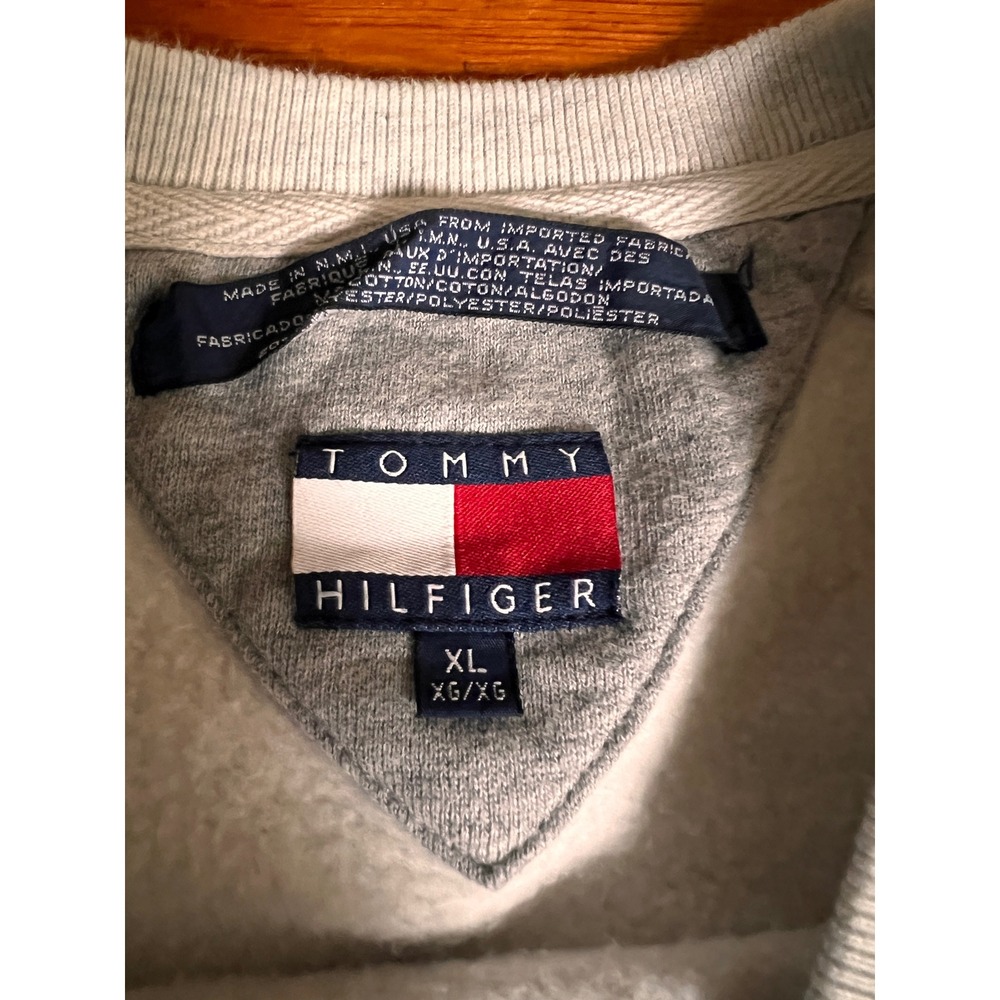 Tommy Hilfiger Vintage Gray Chenille H Patch V-Neck Sweatshirt XL Raglan Sleeve - Picture 2 of 6